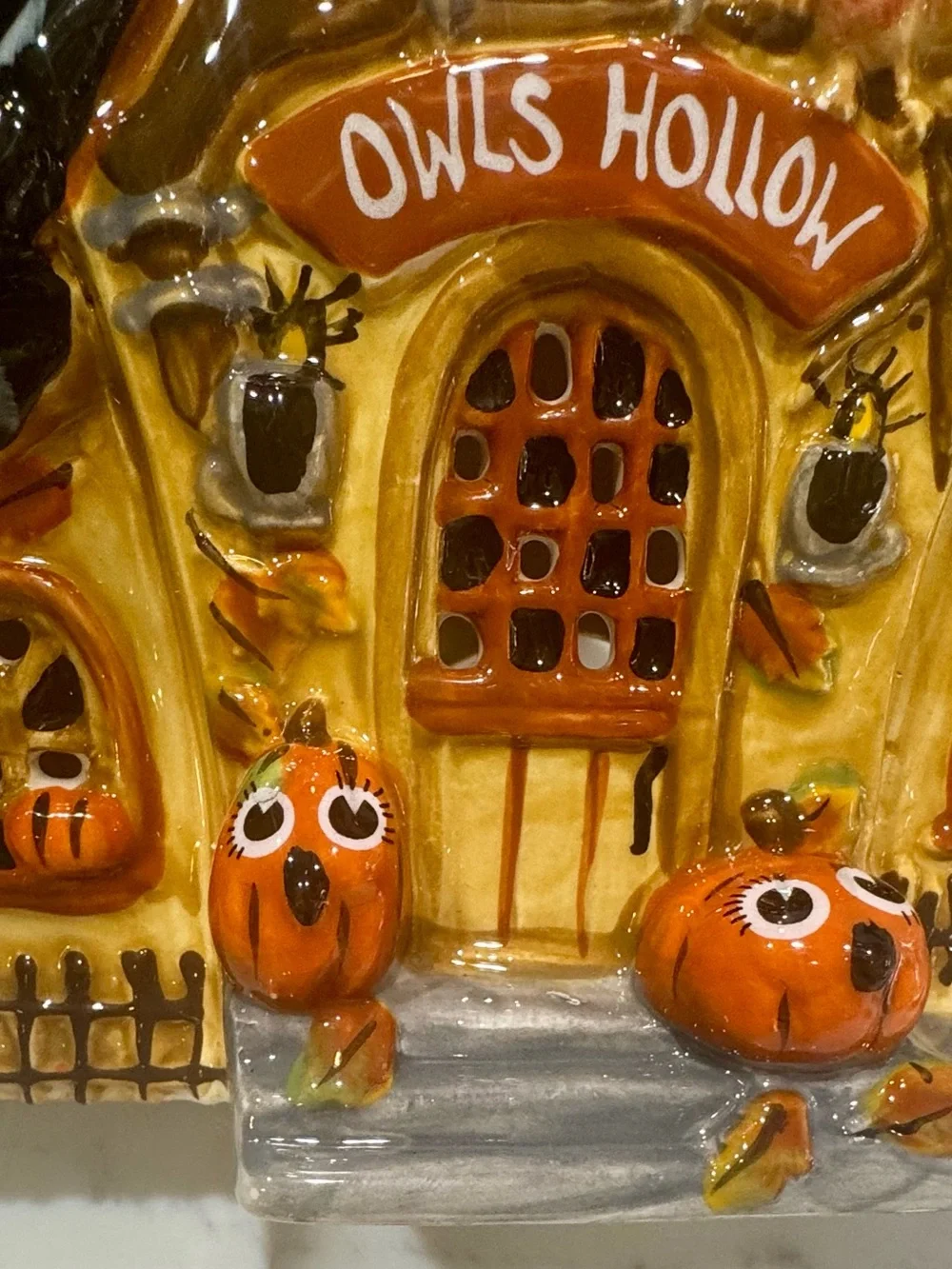 Blue Sky Clayworks Halloween/Fall “Owls Hollow” House Tealight Holder NWT - Picture 10 of 12